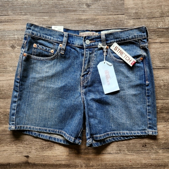 NWT Levi's Reissued 515 Y2k Denim Shorts - Picture 1 of 5